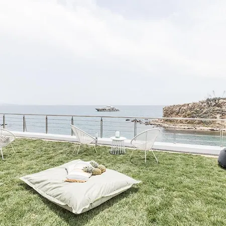 Hostel Bedwave Seaside Mansion *